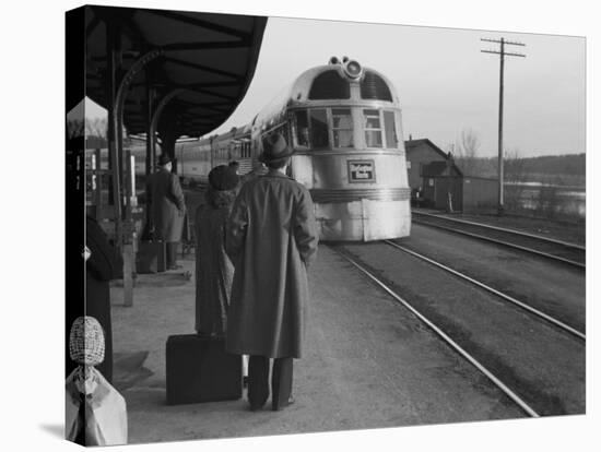 The Burlington Zephyr, East Dubuque, Illinois, c.1940-John Vachon-Stretched Canvas