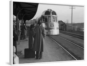 The Burlington Zephyr, East Dubuque, Illinois, c.1940-John Vachon-Framed Photo