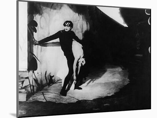 The Cabinet of Dr. Caligari, 1920-null-Mounted Photographic Print