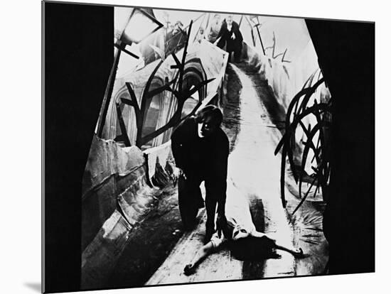 The Cabinet of Dr. Caligari, 1920-null-Mounted Photographic Print
