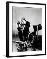 The Cameraman, Buster Keaton, 1928-null-Framed Photo