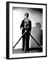 The Cameraman, Buster Keaton, 1928-null-Framed Photo