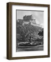 The Castle and Ross Fountain, Edinburgh, 1924-1926-Alfred Hind Robinson-Framed Giclee Print