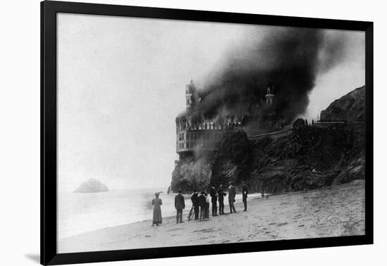 The Cliff House on Fire - San Francisco, CA-Lantern Press-Framed Art Print
