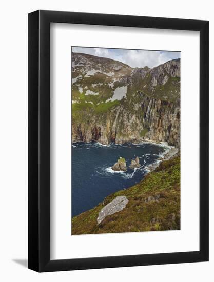 The cliffs at Slieve League, near Killybegs, County Donegal, Ulster, Republic of Ireland, Europe-Nigel Hicks-Framed Photographic Print