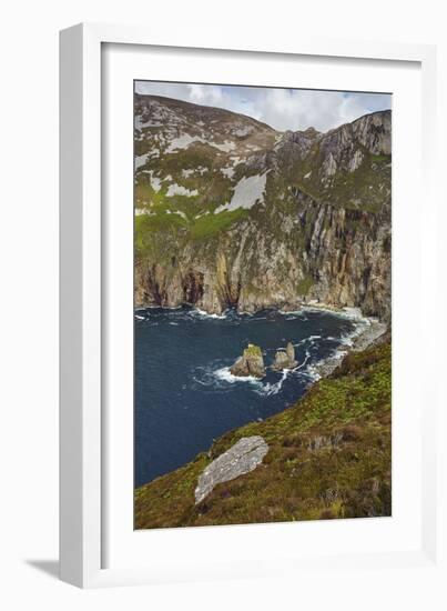 The cliffs at Slieve League, near Killybegs, County Donegal, Ulster, Republic of Ireland, Europe-Nigel Hicks-Framed Photographic Print