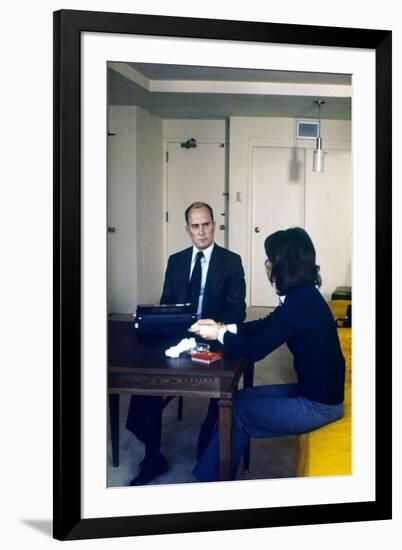 THE CONVERSATION, 1974 directed by FRANCIS FORD COPPOLA Robert Duvall (photo)-null-Framed Photo