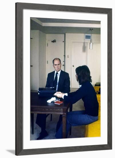 THE CONVERSATION, 1974 directed by FRANCIS FORD COPPOLA Robert Duvall (photo)-null-Framed Photo