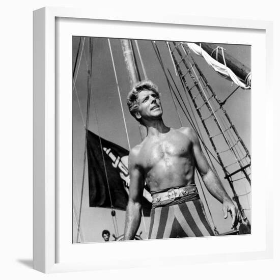 The Crimson Pirate, Burt Lancaster, 1952-null-Framed Photo