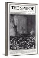 The Crowd Outside Buckingham Palace Awaiting Britain's Declaration of War, August 1914-null-Framed Photographic Print