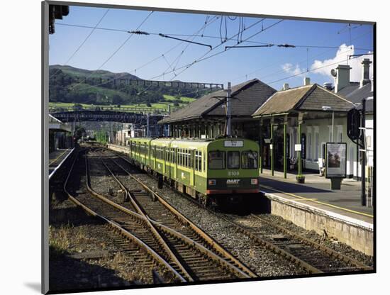 The Dart, Dublin's Light Railway, Bray Railway Station, Dublin, Eire (Republic of Ireland)-Pearl Bucknall-Mounted Photographic Print