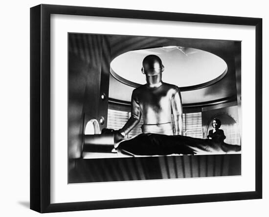 The Day the Earth Stood Still 1951-null-Framed Photographic Print