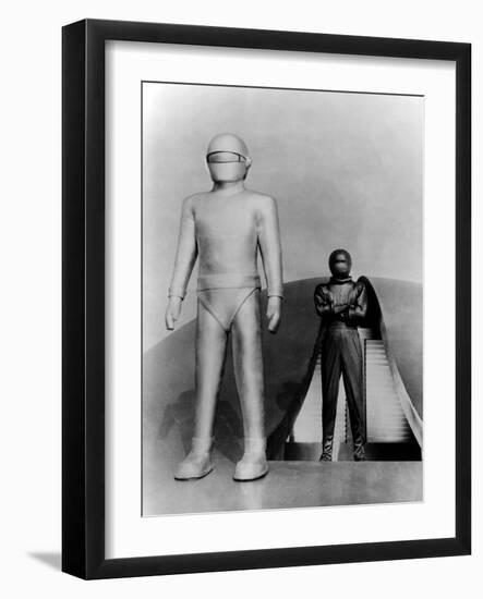 The Day the Earth Stood Still, Gort, Michael Rennie, 1951-null-Framed Photo