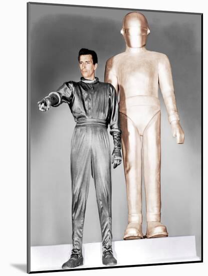 THE DAY THE EARTH STOOD STILL, Michael Rennie, 1951.-null-Mounted Photo