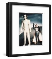 The Day the Earth Stood Still-null-Framed Photo