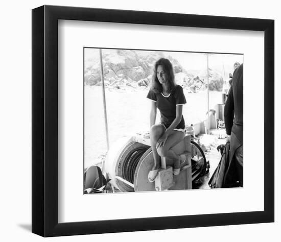 The Deep-null-Framed Photo