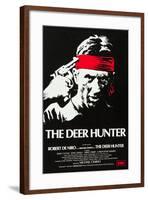 The Deer Hunter, Robert DeNiro, 1978, (c) Universal Pictures / Courtesy: Everett Collection-null-Framed Art Print