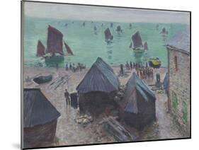 The Departure of the Boats, Étretat, 1885-Claude Monet-Mounted Giclee Print