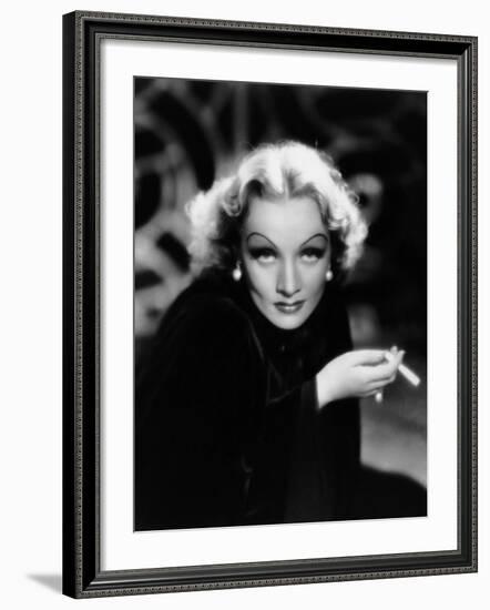 The Devil Is a Woman, Marlene Dietrich, 1935-null-Framed Photo