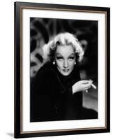 The Devil Is a Woman, Marlene Dietrich, 1935-null-Framed Photo