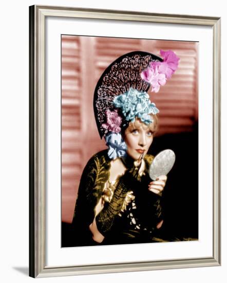 THE DEVIL IS A WOMAN, Marlene Dietrich, 1935-null-Framed Photo