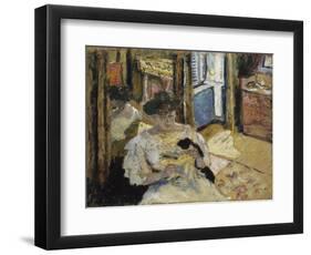 The Dressing-Room, Madame Hessel Reading at Amfréville, 1906-Edouard Vuillard-Framed Giclee Print