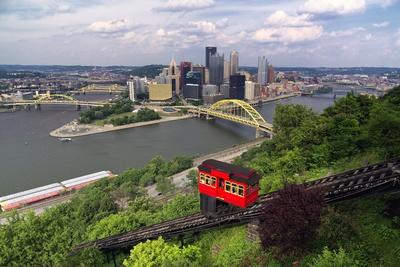 https://imgc.allpostersimages.com/img/posters/the-duquesne-incline-pittsburgh-pennsylvania_u-L-Q1ICFHP0.jpg?artPerspective=n