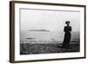 The Empress Maria Feodorovna Looking at a Danish Naval Vessel Off Hvidovre, Denmark, 1908-null-Framed Giclee Print