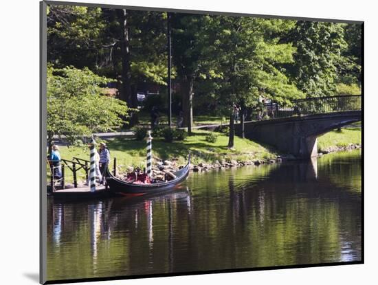 The Esplanade Next to the Charles River, Boston, Massachusetts, New England, USA-Amanda Hall-Mounted Photographic Print