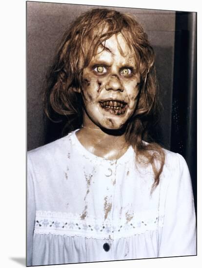 The Exorcist by William Friedkin with Linda Blair, 1973-null-Mounted Photo