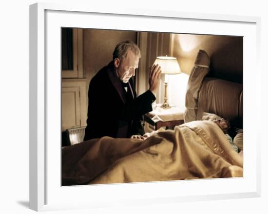 The Exorcist, Max Von Sydow, Linda Blair, 1973-null-Framed Photo