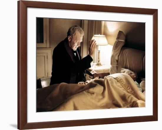 The Exorcist, Max Von Sydow, Linda Blair, 1973-null-Framed Photo