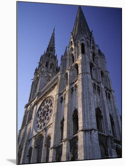 The Exterior of the Christian Cathedral, Chartres, Eure Et Loir, Centre, France-Jonathan Hodson-Mounted Photographic Print