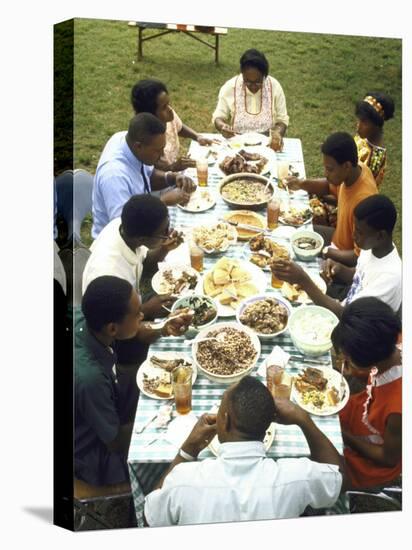 The Families of Tally and Cornell Adams Come Together for Sunday Dinner-John Dominis-Stretched Canvas