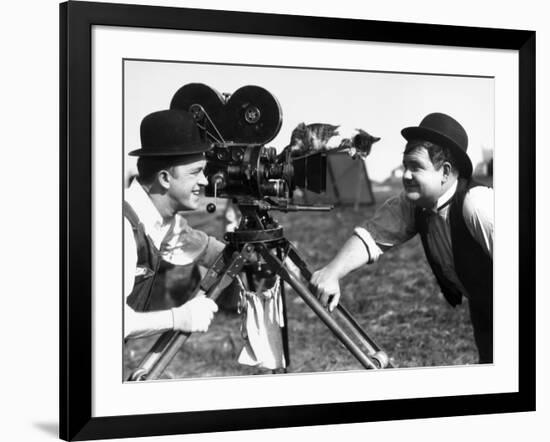 The Finishing Touch, 1928-null-Framed Photographic Print