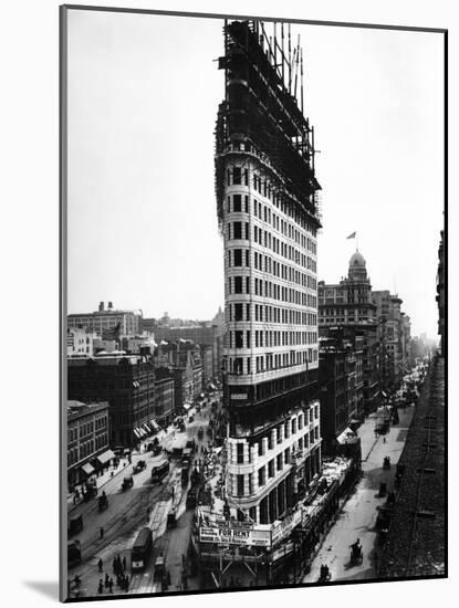 The Flatiron Building, NYC, 1901-Science Source-Mounted Giclee Print