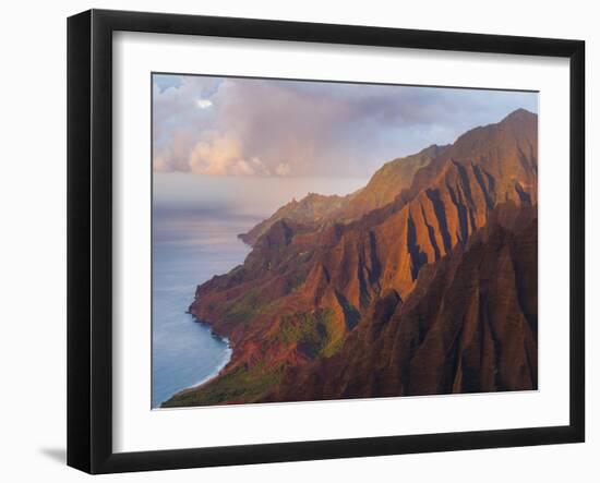 The Fluted Cliffs of the Na Pali Coast at Sunset, Kauai, Hawaii.-Ethan Welty-Framed Photographic Print