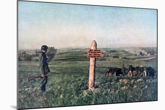 The Frontier Between Lithuania and the Soviet Union, World War II, 1942-null-Mounted Giclee Print