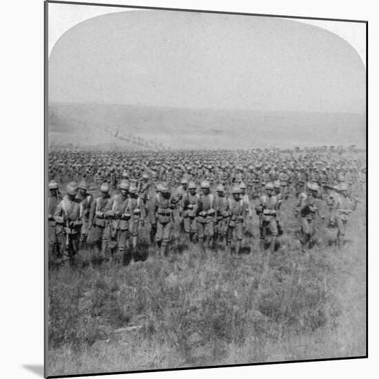 The Gallant Guards Brigade Marching on Brandfort, Boer War, South Africa, 1901-Underwood & Underwood-Mounted Giclee Print