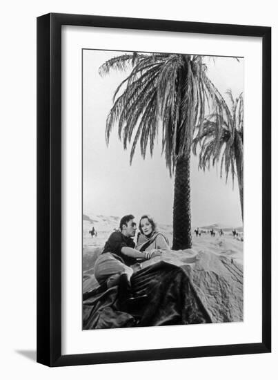 The Garden of Allah by Richard Boleslawski with Charles Boyer, Marlene Dietrich, 1936-null-Framed Photo