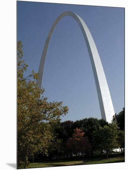 The Gateway Arch Rises High Above the Grounds of the Jefferson National Expansion Memorial-null-Mounted Photographic Print