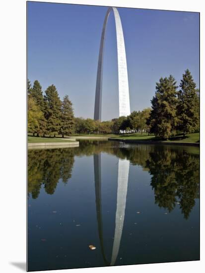 The Gateway Arch-null-Mounted Photographic Print