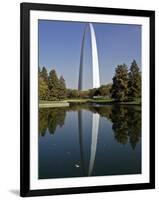 The Gateway Arch-null-Framed Photographic Print