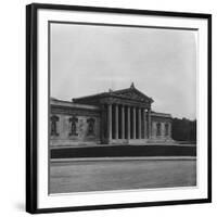 The Glyptothek, Munich, Germany, C1900s-Wurthle & Sons-Framed Photographic Print