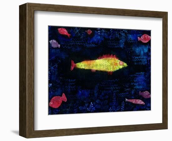 The Goldfish, 1925-Paul Klee-Framed Giclee Print