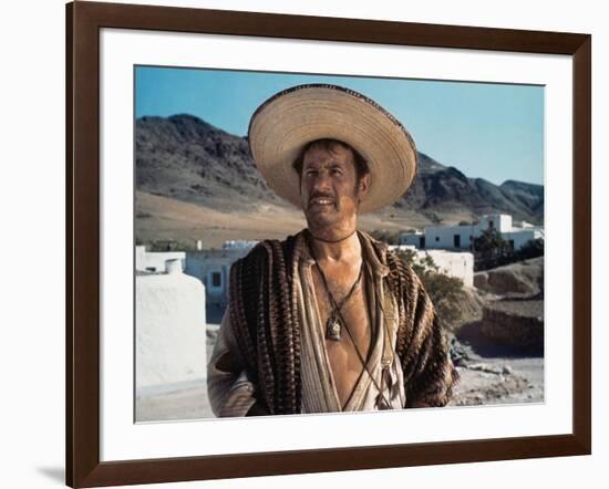 THE GOOD THE BAD AND THE UGLY, 1966 directed by SERGIO LEONEEli Wallach (photo)-null-Framed Photo