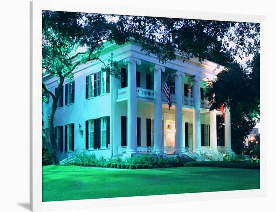 The Governor's Mansion is Shown August 30, 2000, in Austin, Texas-Harry Cabluck-Framed Photographic Print