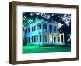 The Governor's Mansion is Shown August 30, 2000, in Austin, Texas-Harry Cabluck-Framed Photographic Print