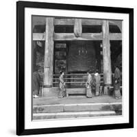 The Great Bell of Chion-In Temple, Kyoto, Japan, 1904-Underwood & Underwood-Framed Photographic Print