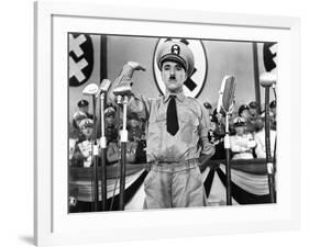 The Great Dictator, Charlie Chaplin, 1940-null-Framed Photo